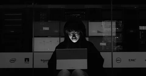 Свои правила и Lua-скрипты в rspamd: кастомные symbols, score и локальные white/blacklist без боли